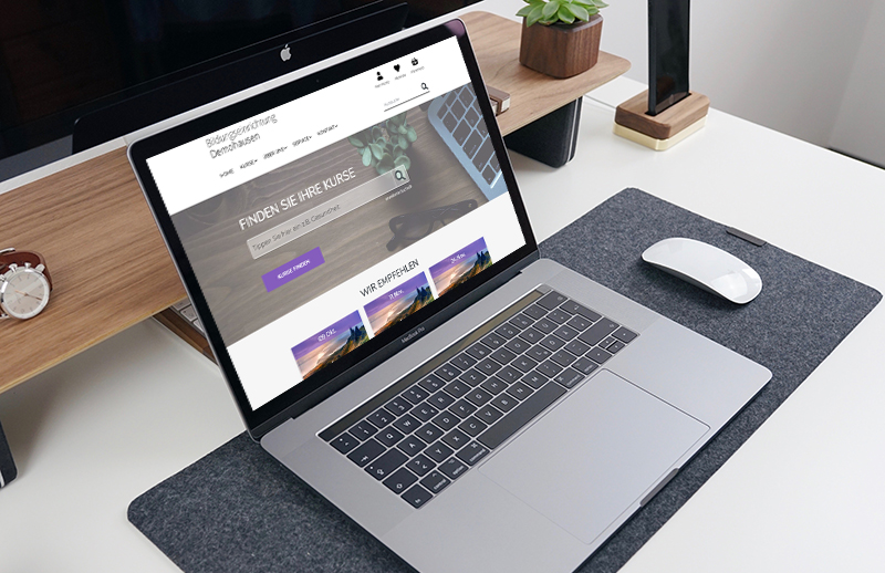Kufer Webseiten-Layout "Lech" Laptop