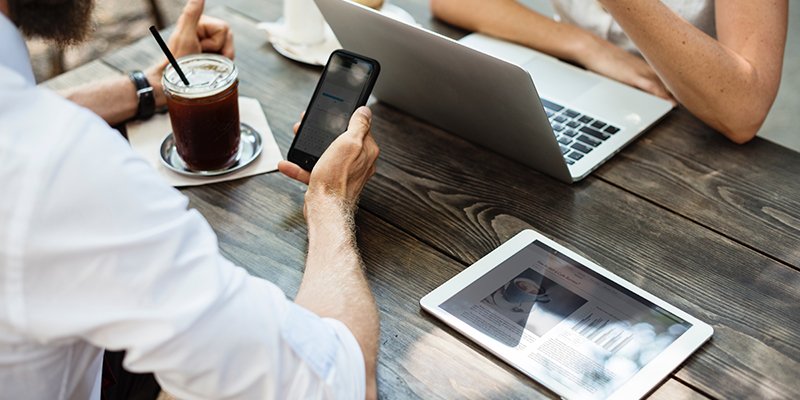 Marketing mit KuferSQL Meeting von Marketing-Mitarbeitern